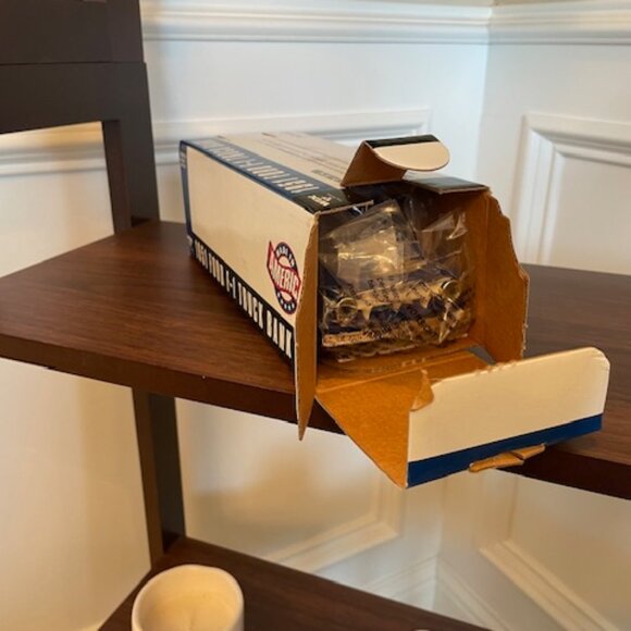 WIX (ERTL) 1951 Ford F-1 Die Cast Truck Bank (Unboxed) - Picture 2 of 2